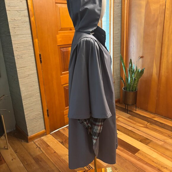 Women's Reversible All Weather Cloak XL - Picture 3 of 9